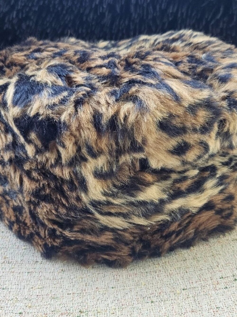 Faux Fur Hat Warm Winter Brown Leopard Print Brown Unisex Cap Round Russian Hat - Picture 8 of 11